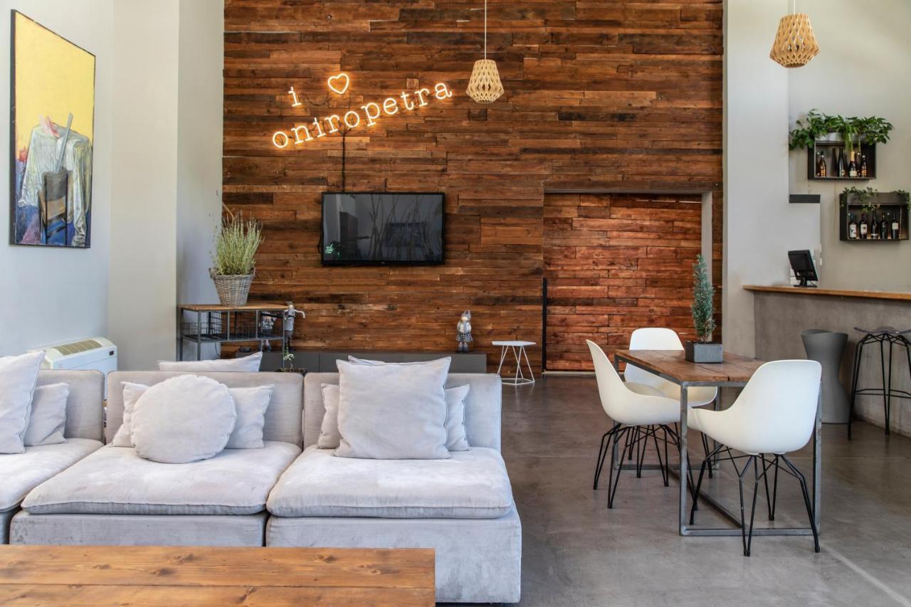 Oniropetra Boutique Hotel Karpenisi Ngoại thất bức ảnh