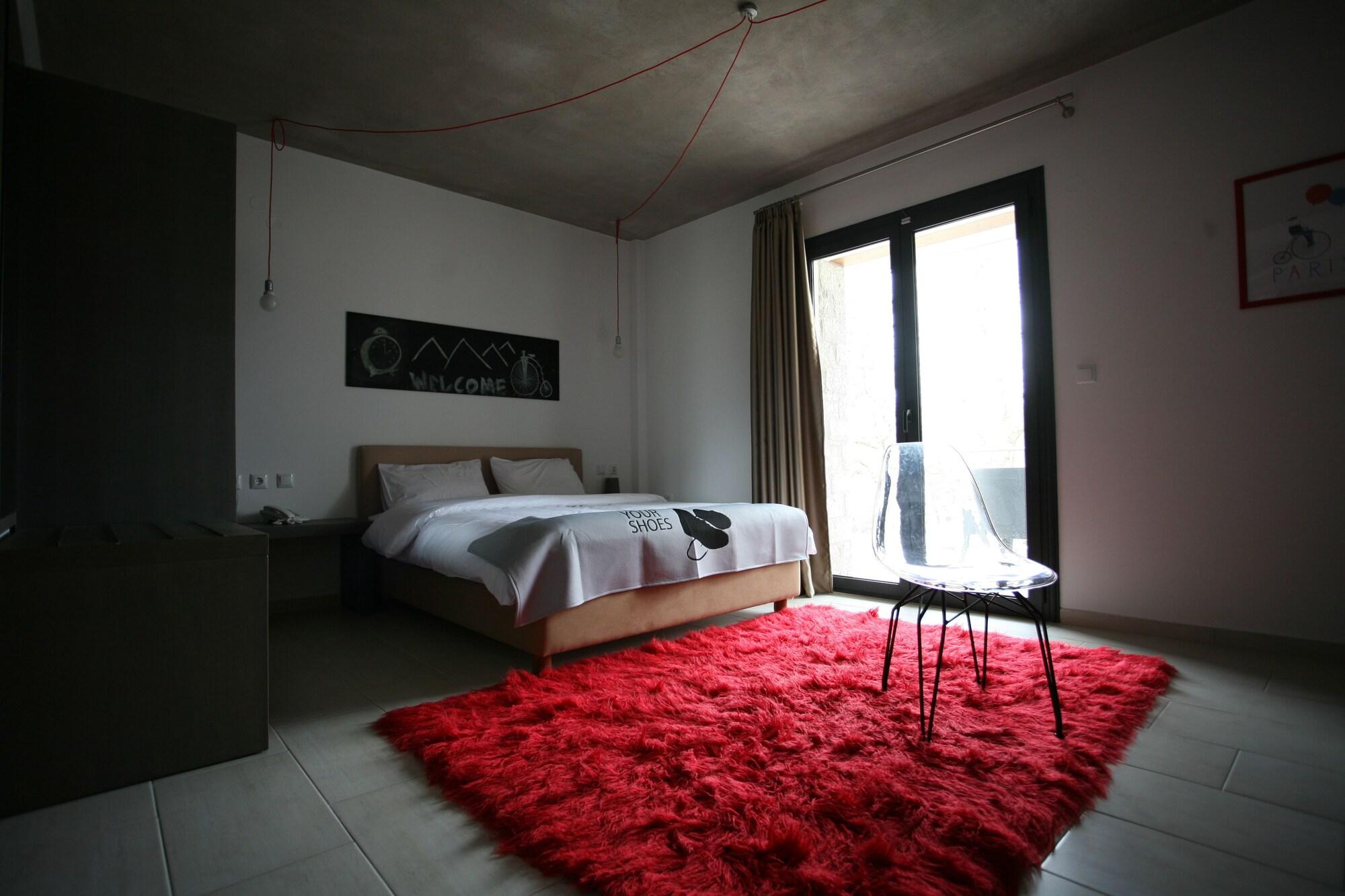Oniropetra Boutique Hotel Karpenisi Ngoại thất bức ảnh